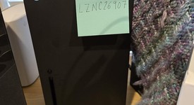 Mint
													Xbox Series X (2020) - Black, 1 TB, standard, photo 2 of 9