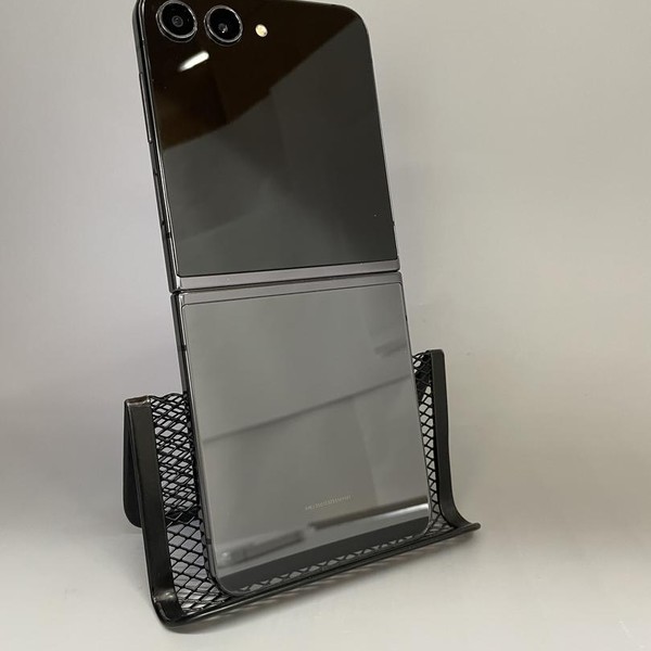 Samsung Galaxy Z Flip5 - T-Mobile, 256 GB, Graphite, 8 GB, SM-F731U