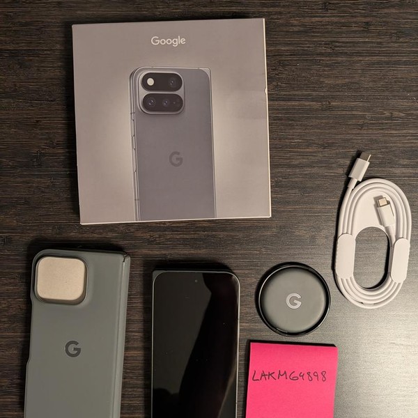 Google Pixel 11 Pro Fold - Unlocked, 256 GB, Obsidian, 16 GB, GZDQ6