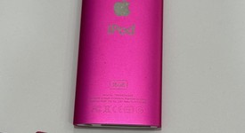 Mint
													Apple iPod Nano 4th Gen - Pink, 16 GB, photo 5 of 5