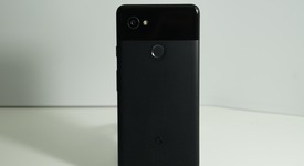 Good
													Google Pixel 2 XL - Verizon, Black, 64 GB, Verizon Edition, photo 4 of 6
