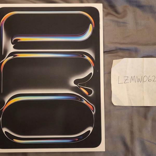 Apple iPad Pro 11 inch (M5) 2025 - Wi-Fi, 256 GB, Space Black, Apple M5 9-Core, A3357, Standard Glass