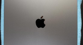 Good
													Apple iPad Pro 12.9" 3rd Gen 2018 - Verizon, Gray, 64 GB, A2014, photo 3 of 12