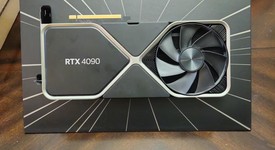 Used
													Nvidia GeForce RTX 4090 Founders Edition - 900-1G136-2530-000, photo 1 of 10