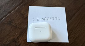 Used
													Apple AirPods 3rd Gen - MagSafe Case, photo 1 of 5