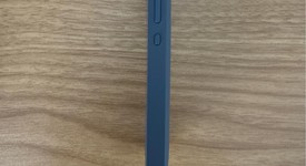 Good
													Light Phone 2 - Unlocked, Gray, 8 GB, 1 GB, photo 3 of 6