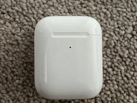 Apple AirPods 2nd Gen