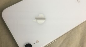 Good
													Apple iPhone Xr - AT&T, White, 64 GB, A1984, photo 3 of 7