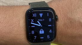 Good
													Apple Watch Series 7 45mm - Unlocked, Green, A2477 - Cellular, Aluminum, photo 2 of 7
