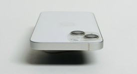 Mint
													Apple iPhone 14 - Unlocked, Starlight, 256 GB, A2649, photo 5 of 9