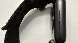 Good
													Apple Watch Series 4 44mm - Gray, A1978 - GPS, Aluminum, photo 5 of 6