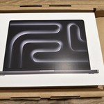 New MacBook Pro 2024 - 16 inch - 1 TB, Space Black, 36 GB, Apple M4 Max 14-core
