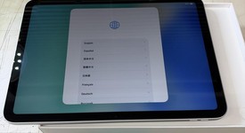 Mint
													Apple iPad 11th Gen - Wi-Fi, Silver, 128 GB, A3354, photo 2 of 14