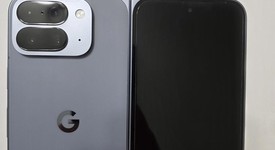 Mint
													Google Pixel 10 Pro Fold - Unlocked, Moonstone, 256 GB, GU0NP, photo 3 of 7