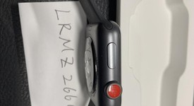Mint
													Apple Watch Series 3 42mm - Unlocked, Gray, A1861, Aluminum, photo 4 of 4