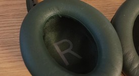Used
													Bose QuietComfort Headphones - Green, photo 3 of 8