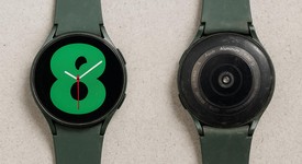Fair
													Samsung Galaxy Watch4 - Unlocked, Green, 44mm, photo 1 of 1