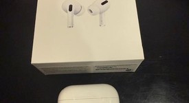 Used
													Apple AirPods Pro - Wireless Case, photo 1 of 5