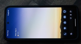 Good
													Google Pixel 8 Pro - Verizon, Obsidian, 128 GB, 12 GB, G1MNW, mmWave 5G, photo 5 of 13