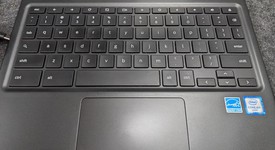 Fair
													Samsung Chromebook Pro - Black, 64 GB, 4 GB, photo 2 of 4