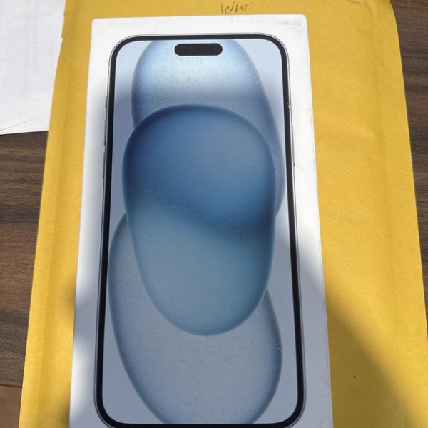 Apple iPhone 15 Plus - Unlocked, 256 GB, Blue, A2847