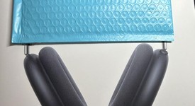 New
													Apple AirPods Max USB-C - Midnight, photo 3 of 8