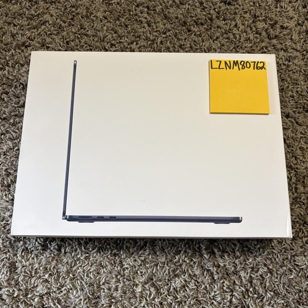 MacBook Air 2025 (M4) - 13 inch - Apple M4, Midnight, 256 GB, 16 GB
