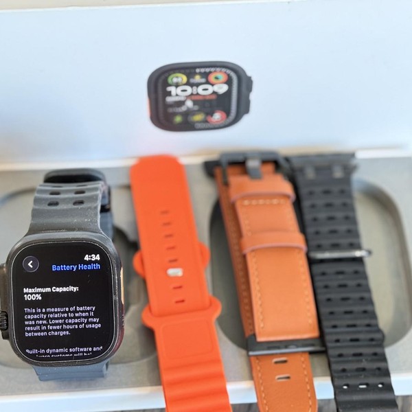 Apple Watch Ultra 2 49mm - Unlocked, Black, A2986