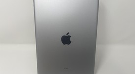 Good
													Apple iPad 6th Gen - Wi-Fi, Gray, 128 GB, A1893, photo 2 of 6