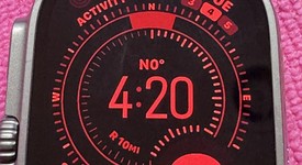 Good
													Apple Watch Ultra 49mm - Unlocked, Titanium, A2622, photo 2 of 9