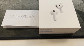 New
													Apple AirPods 4th Gen - Active Noise Cancellation, photo 2 of 3