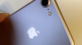 Mint
													Apple iPhone 7 - Unlocked, Rose Gold, 32 GB, A1660, photo 3 of 12