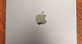 Mint
													Apple iPad Air 5th Gen - Wi-Fi, Blue, 64 GB, A2588, photo 2 of 8