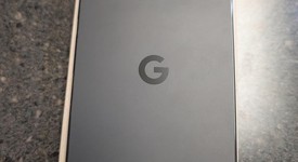 Mint
													Google Pixel 10 Pro XL - Unlocked, Obsidian, 256 GB, GUL82, photo 4 of 9