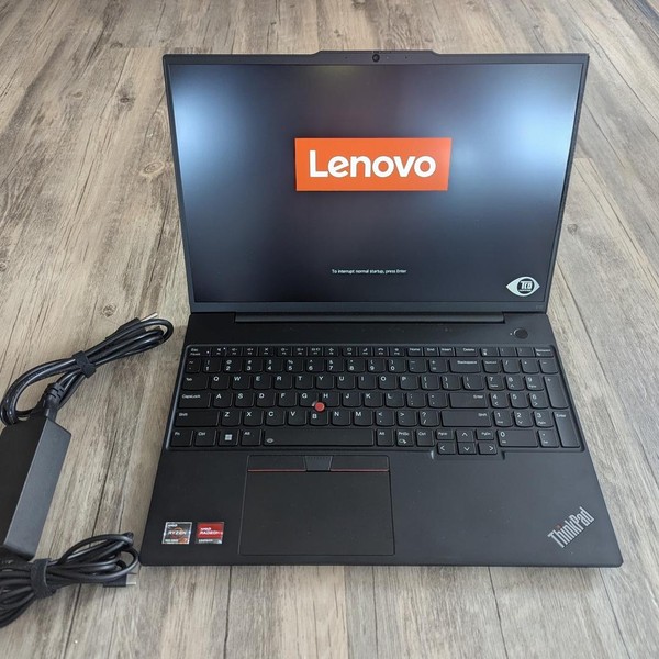Lenovo ThinkPad E16 (1st Gen) - 1 TB, Black, 40 GB, AMD Ryzen 7