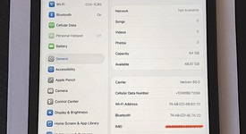 Good
													Apple iPad 9th Gen - Unlocked, Gray, 64 GB, A2603, photo 3 of 14