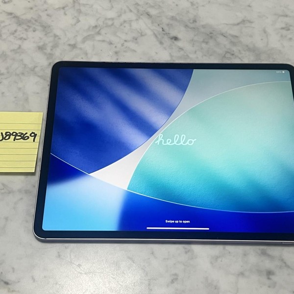 Apple iPad Air 13 inch (M3) 2025 - Unlocked, 128 GB, Purple