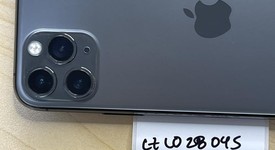 Good
													Apple iPhone 11 Pro Max - Unlocked, Green, 64 GB, A2161, photo 5 of 7