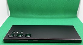 Fair
													Samsung Galaxy S24 Ultra - Unlocked, Black, 512 GB, 12 GB, SM-S928U1, photo 2 of 3