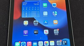 Good
													Apple iPad 6th Gen - Unlocked, Gray, 32 GB, A1954, photo 3 of 3