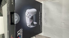 New
													DualSense Wireless Controller - Gray, 30th Anniversary Limited Edition, photo 3 of 3