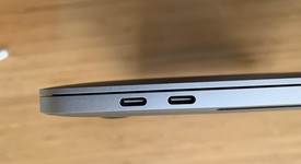 Good
													MacBook Pro 2016 (With Touch Bar) - 15" - Gray, 1 TB, 16 GB, photo 5 of 10