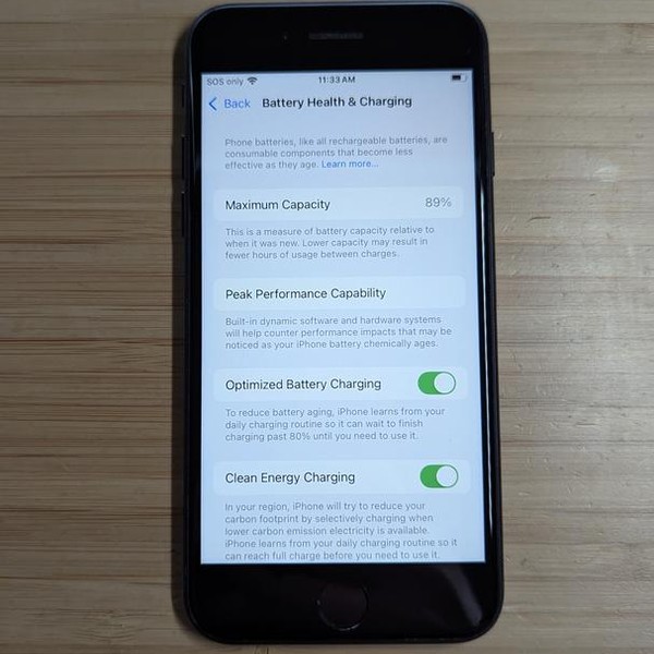 Apple iPhone SE 3rd Gen 2022 - Unlocked, 128 GB, Midnight, A2595