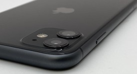 Fair
													Apple iPhone 11 - Unlocked, Black, 64 GB, A2111, photo 4 of 9
