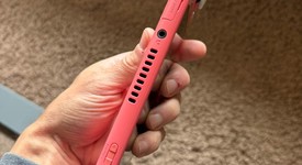 Good
													Nintendo Switch Lite - Coral, photo 5 of 6
