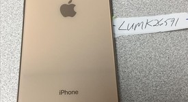 Mint
													Apple iPhone Xs Max - Unlocked, Gold, 64 GB, A1921, photo 3 of 8