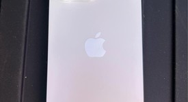 Good
													Apple iPhone 16 Pro Max - Verizon, White, 256 GB, A3084, photo 3 of 9
