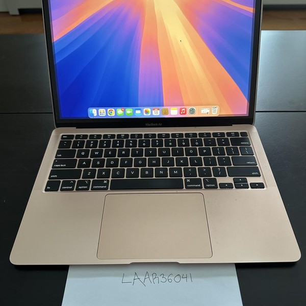 MacBook Air 2020 - 13 inch - 1 TB, Gold, 16 GB, Intel Core i7