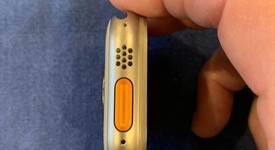Mint
													Apple Watch Ultra 49mm - Unlocked, Titanium, A2622, photo 4 of 6