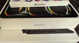 Mint
													Apple iPad Pro 11" (M4) 2024 - Unlocked, Silver, 512 GB, 8 GB, A2837, Standard Glass, photo 2 of 11